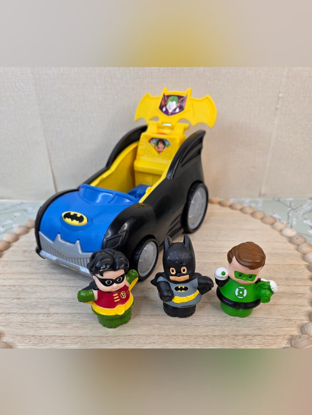 Fisher Price Little People Batman Playset